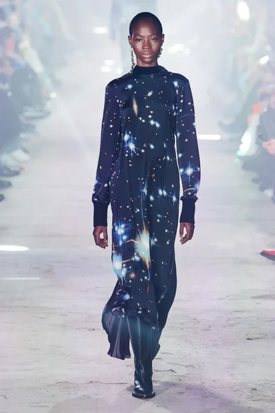 Look 35